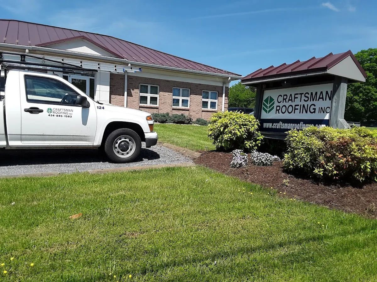 Quality Soffit & Fascia Repair by experienced craftsmen in Pleasant Valley